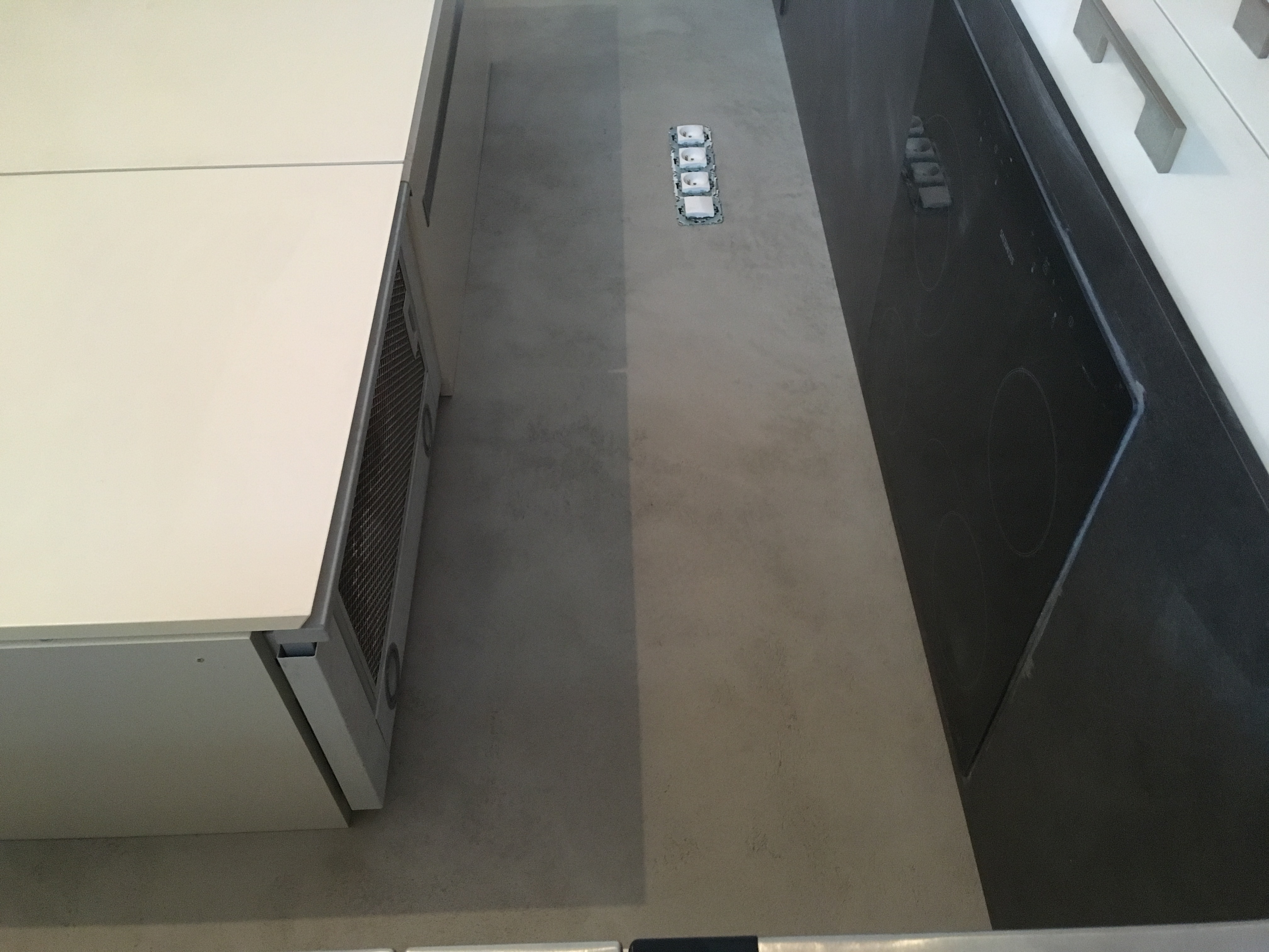 Imitace betonu v kuchyni (3)